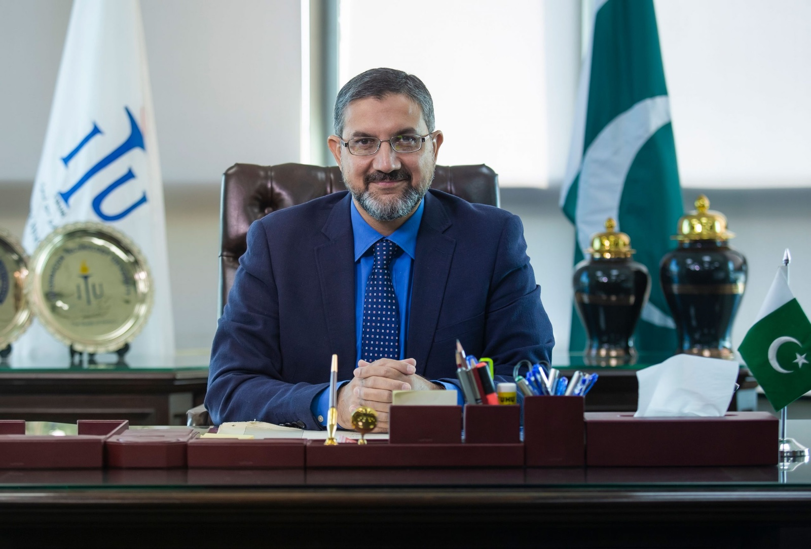Dr. Adnan Noor Mian